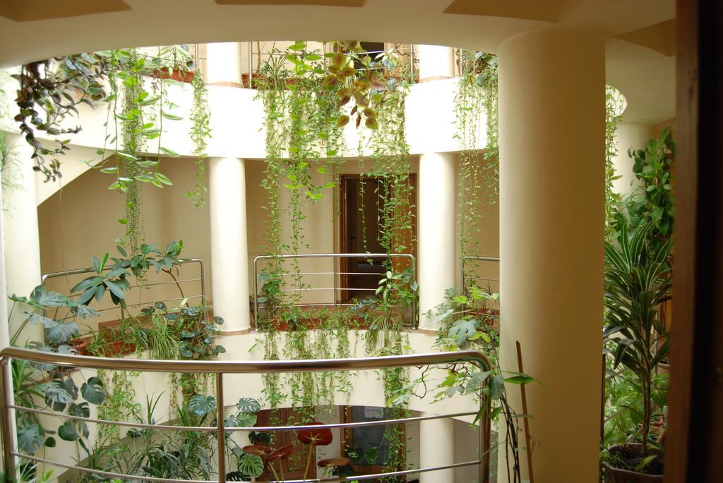 Hotel Gallant Sibiu Exteriör bild