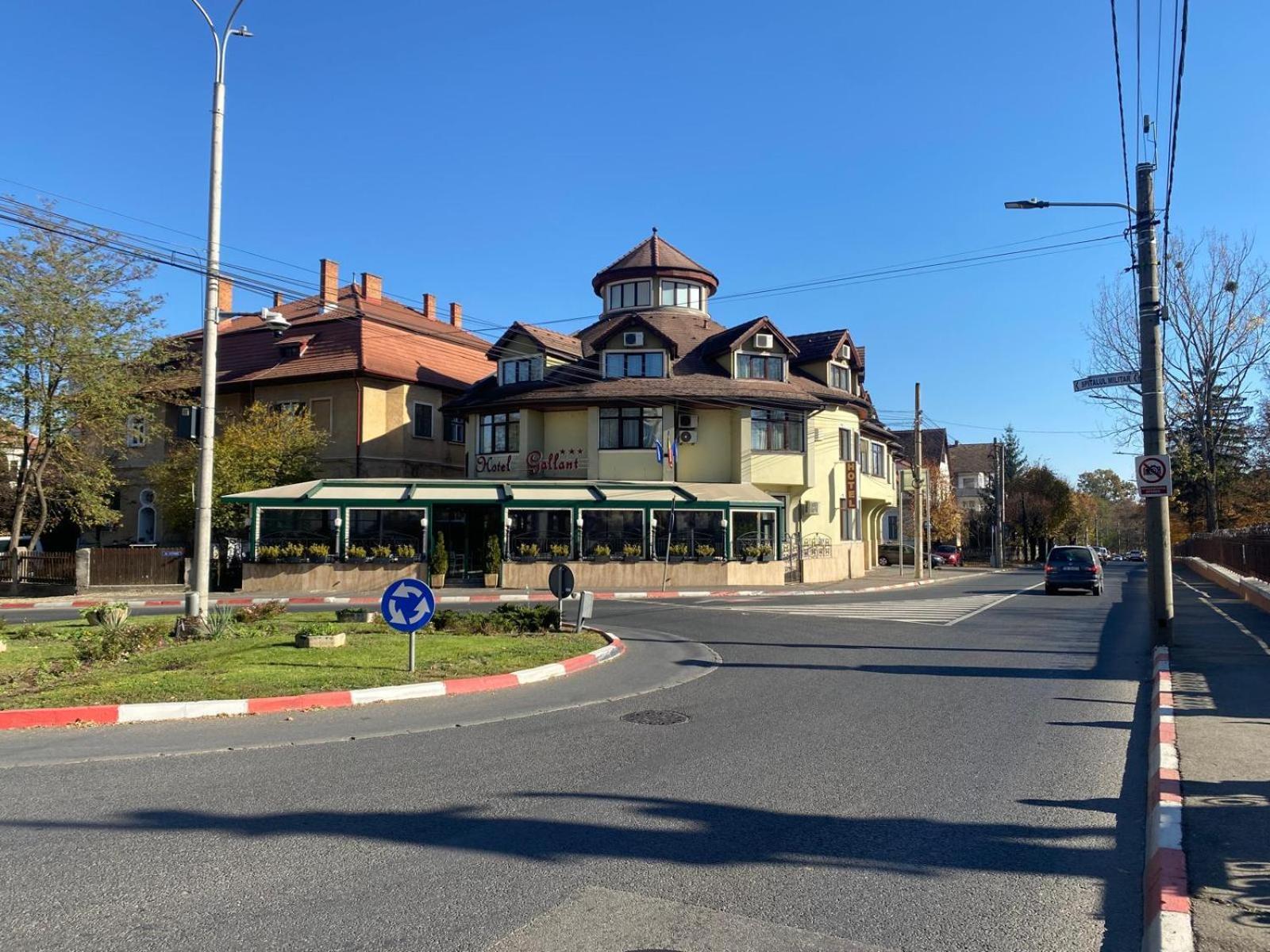 Hotel Gallant Sibiu Exteriör bild