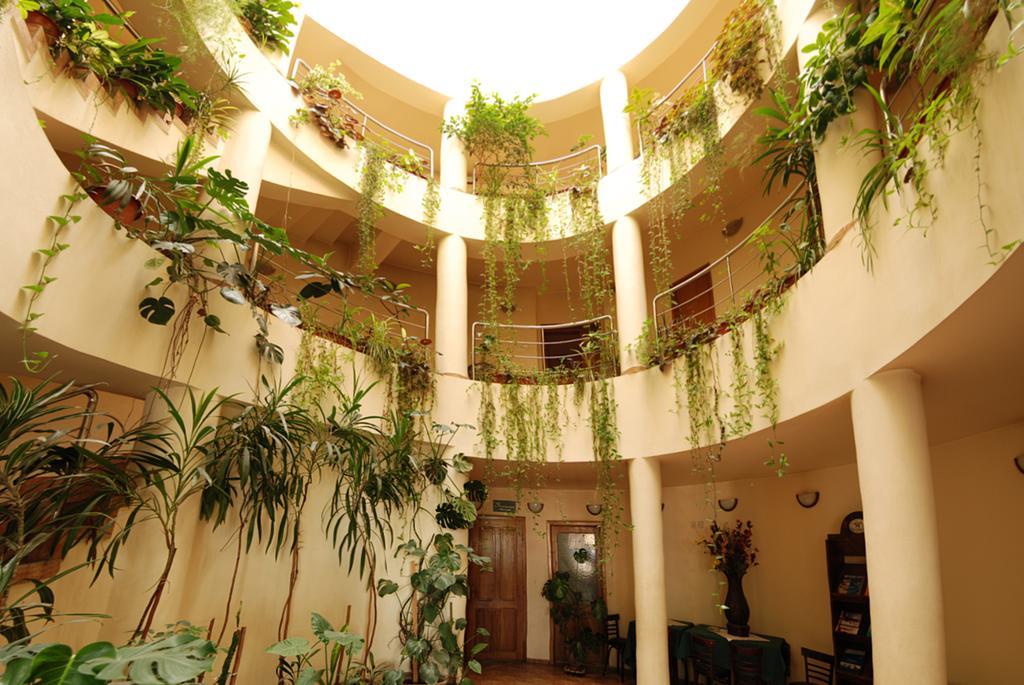 Hotel Gallant Sibiu Exteriör bild