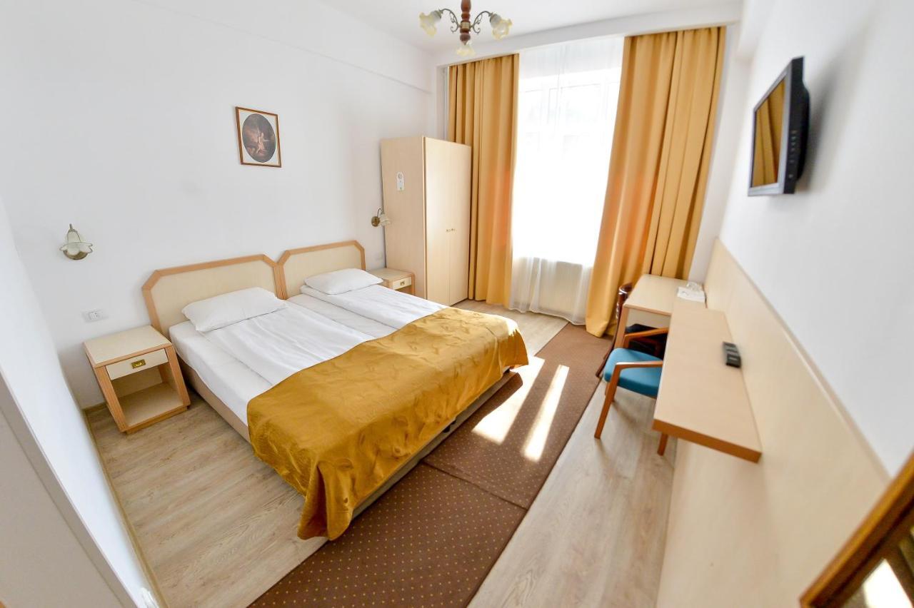 Hotel Gallant Sibiu Exteriör bild